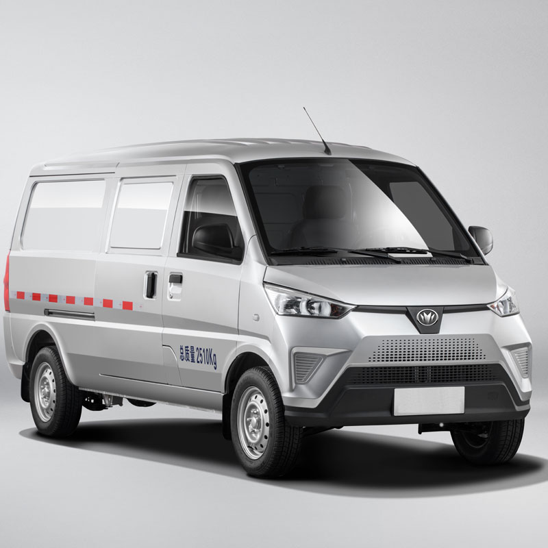 Minivan electric